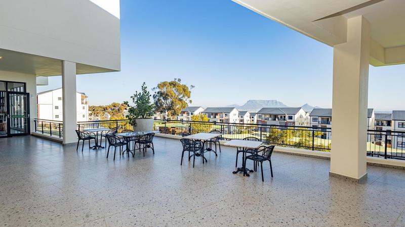 To Let 1 Bedroom Property for Rent in Richwood Western Cape